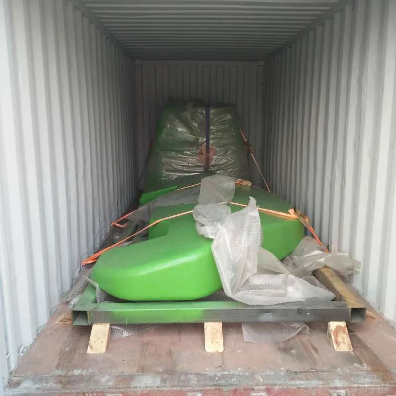 Tungt støbegods læsset i skibscontainer