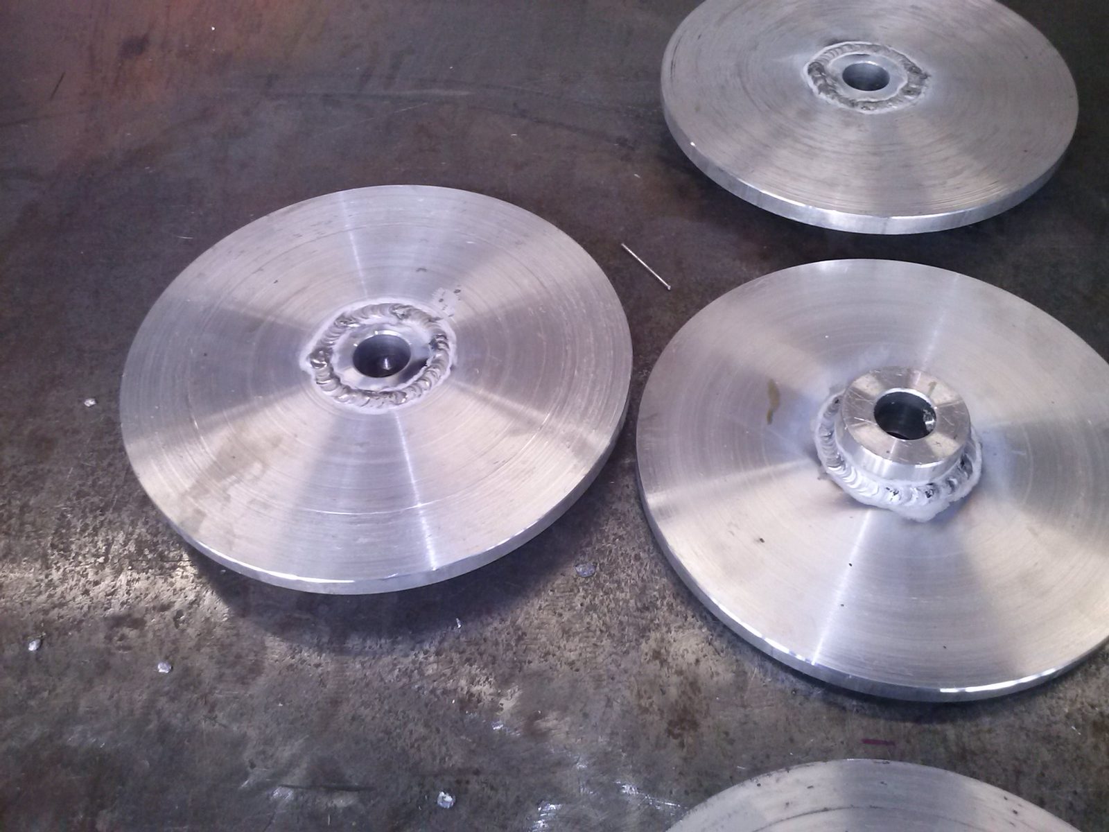 Aluminium TIG welded disc components